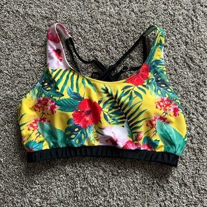 Cupshe Tropical Floral Swim Top (L)